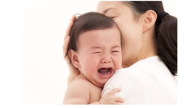 Sự đồng cảm và lắng nghe từ người lớn giúp trẻ làm chủ cơn giận